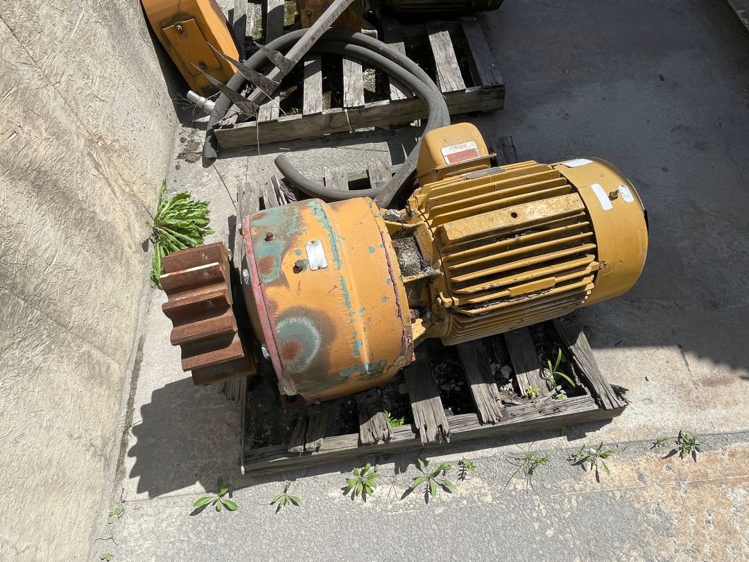 1999 JOHNSON ROSS 10 Cu. Yd. - Image 5